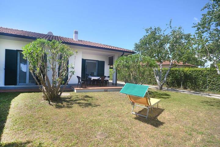 Casa de vacaciones para 5 personas, con terraza y jardín - 1