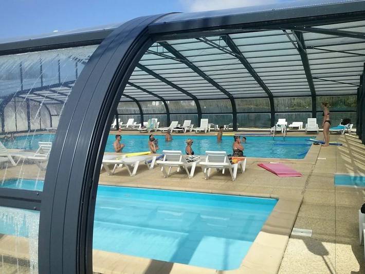 Gîte pour 2 personnes, avec bassin pour enfant ainsi que jacuzzi et sauna