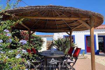 Gîte pour 4 personnes, avec terrasse et jardin dans Rogil