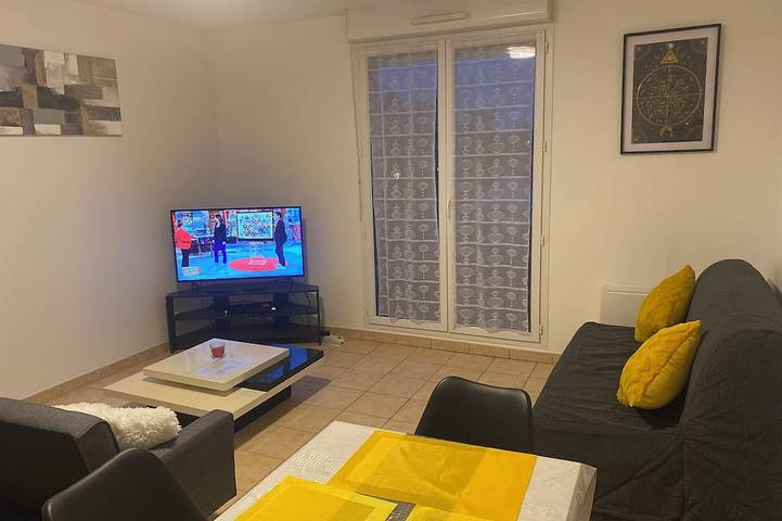 Appartement entier, Appartement T2 proche Béthune centre in Béthune, Région de Béthune