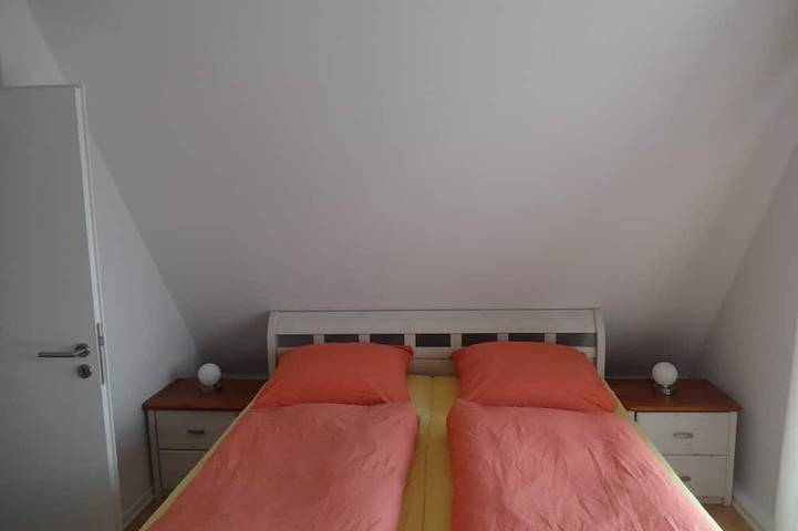 Gemütliches Ferienhaus für bis zu 5 Personen in ruhiger Lage von Greetsiel in Greetsiel, Krummhörn