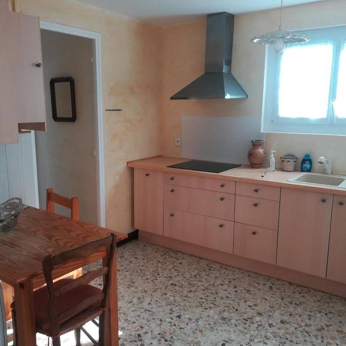 Location de vacances pour 4 personnes, avec jardin, animaux acceptés à Le Chaffaut-Saint-Jurson - 3