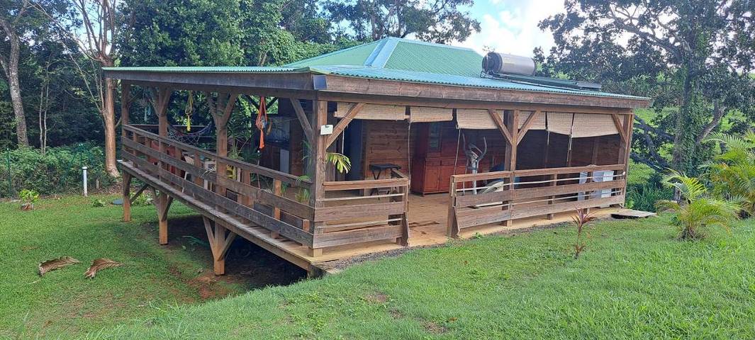 Chalet pour 2 personnes, avec jacuzzi et terrasse