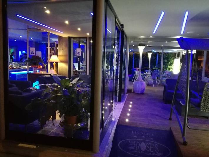 Hotel für 4 Personen, mit Ausblick und Garten in Mesagne