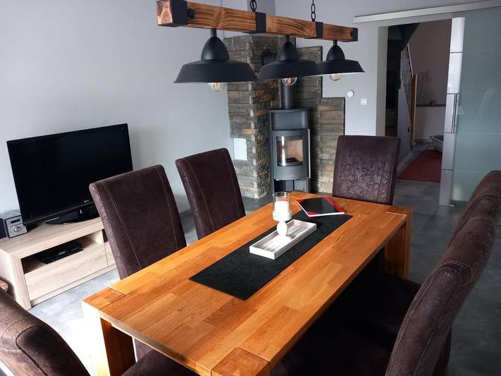 Ferienwohnung für 8 Personen, mit Terrasse und Ausblick in Senheim