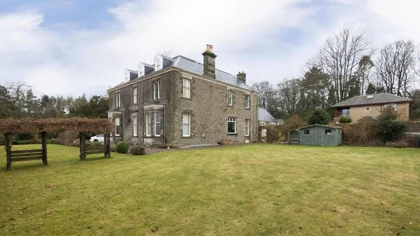 Holiday letting for 3 people in Angus