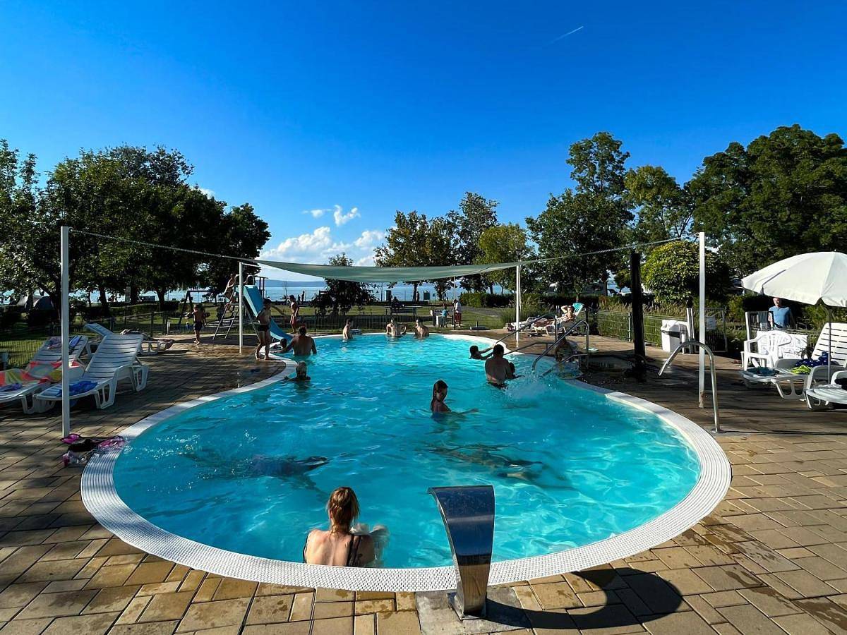 Aranypart Camping & Apartments in Szabadifürdő, Siofok
