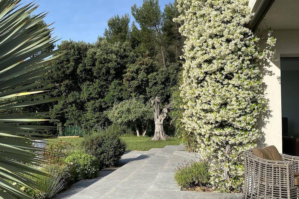 ¡Nuevo para 2020! Excepcional: casa contemporánea a los pies del Luberon in Mérindol, Parque natural regional del Luberon