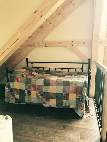 Vacation House for 8 Guests in Killington, Vermont, Picture 4