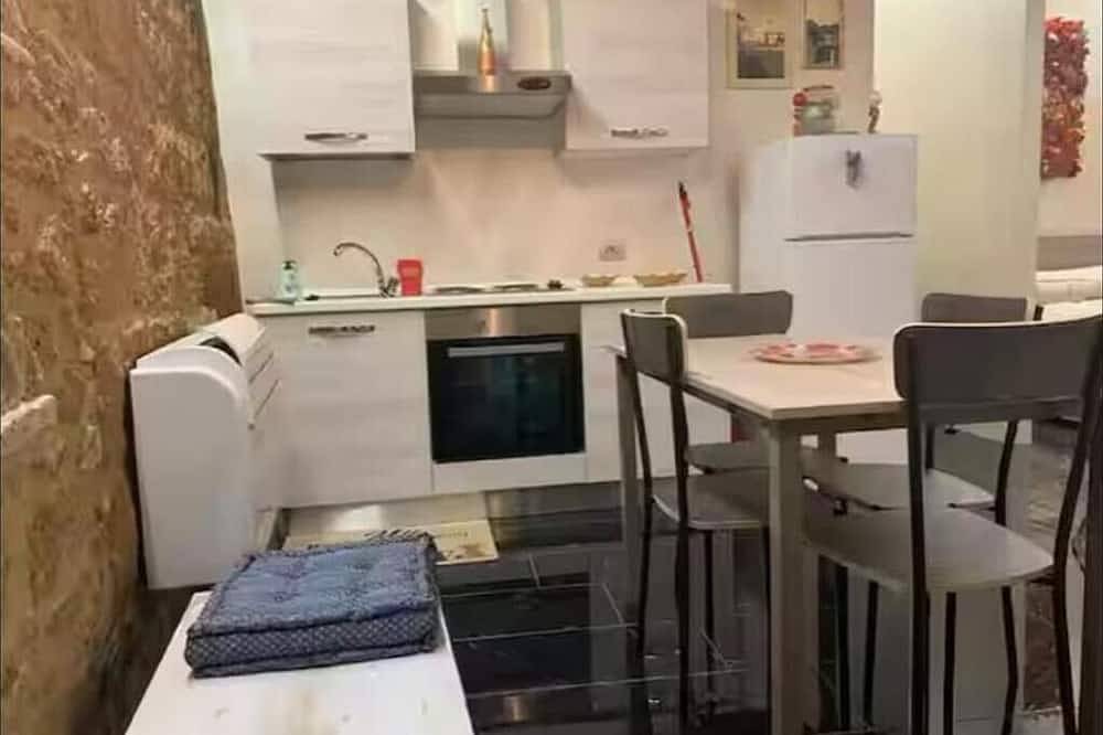 Apartamento entero, Orvieto Inn... Mary - Suggestive Accommodation in the Medieval Alleys of Orvieto in Orvieto, Provincia de Terni