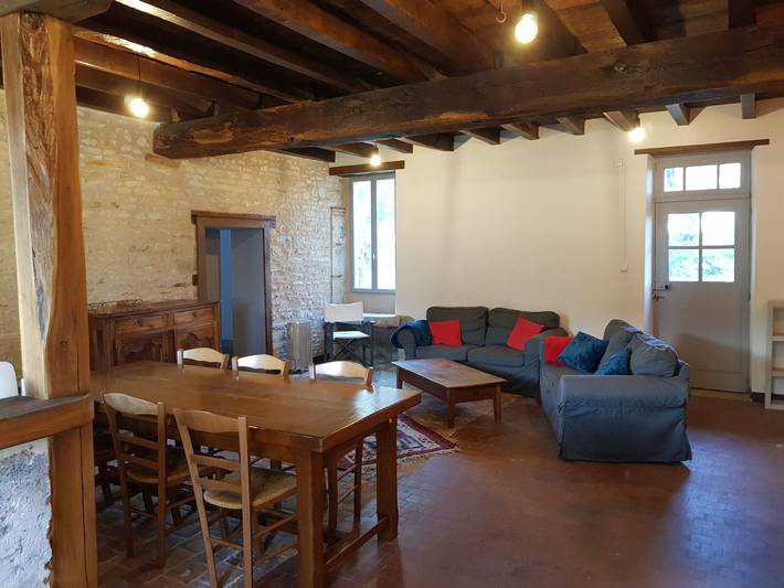 Gîte pour 6 personnes, avec Terrasse et Jardin