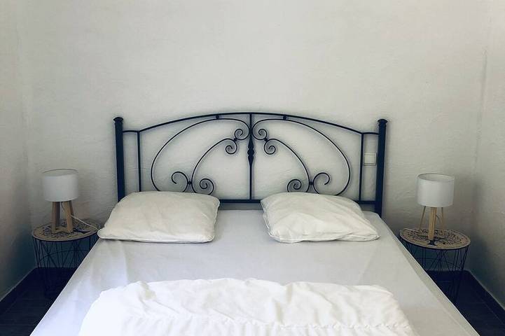 Location de vacances pour 5 personnes, avec jardin et terrasse, animaux acceptés à Les Salelles - 3