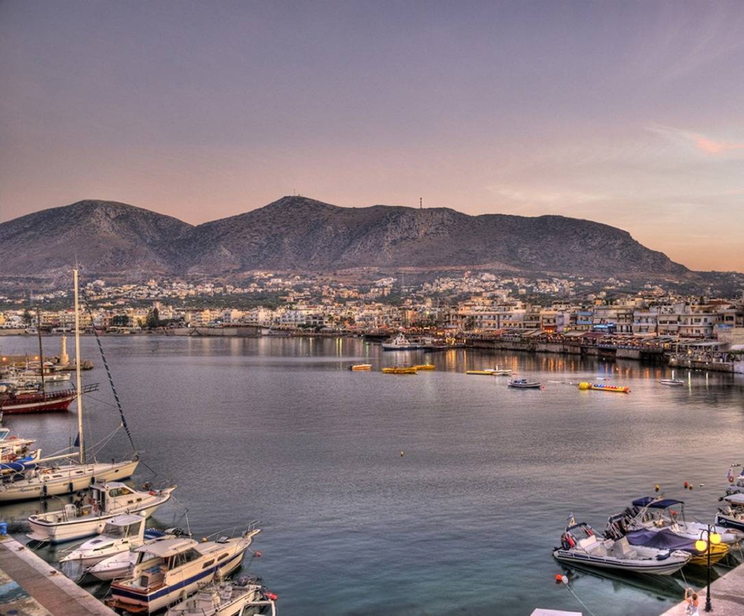Geheel appartement, Vakantieappartement voor 2 personen met terras in Limenas Chersonisou, Iraklio-Heraklion en omgeving
