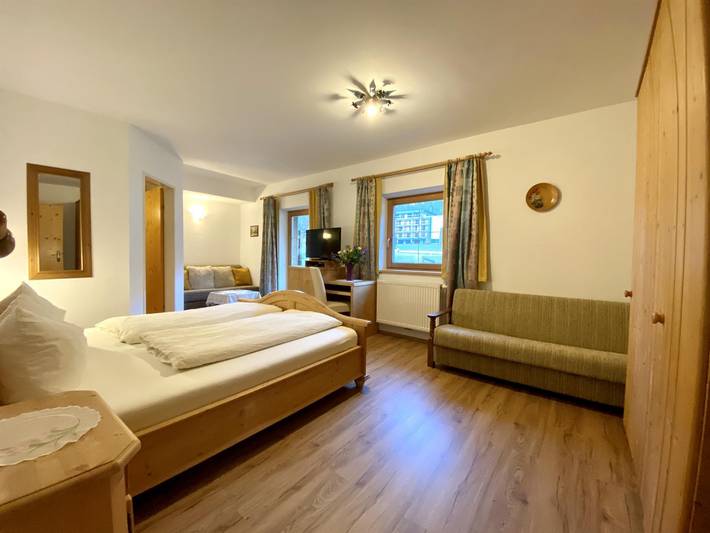 Entire holiday apartment, Triple room, shower, toilet, balcony in Achenkirch, Brandenberg alps