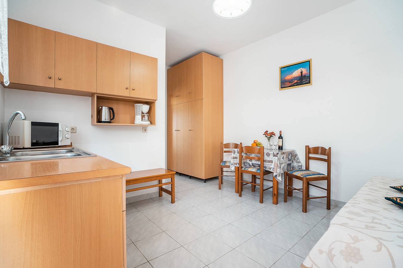 Entire apartment, Apartment 'Acapulco 7' with Balcony, Wi-Fi and Air Conditioning in Afantou, Rhodes