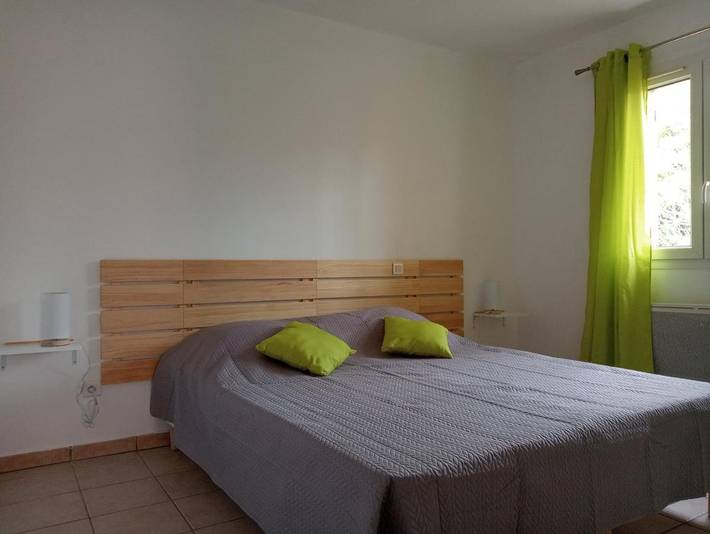 Location de vacances pour 6 personnes, avec jardin et vue, animaux acceptés à Flassan - 3