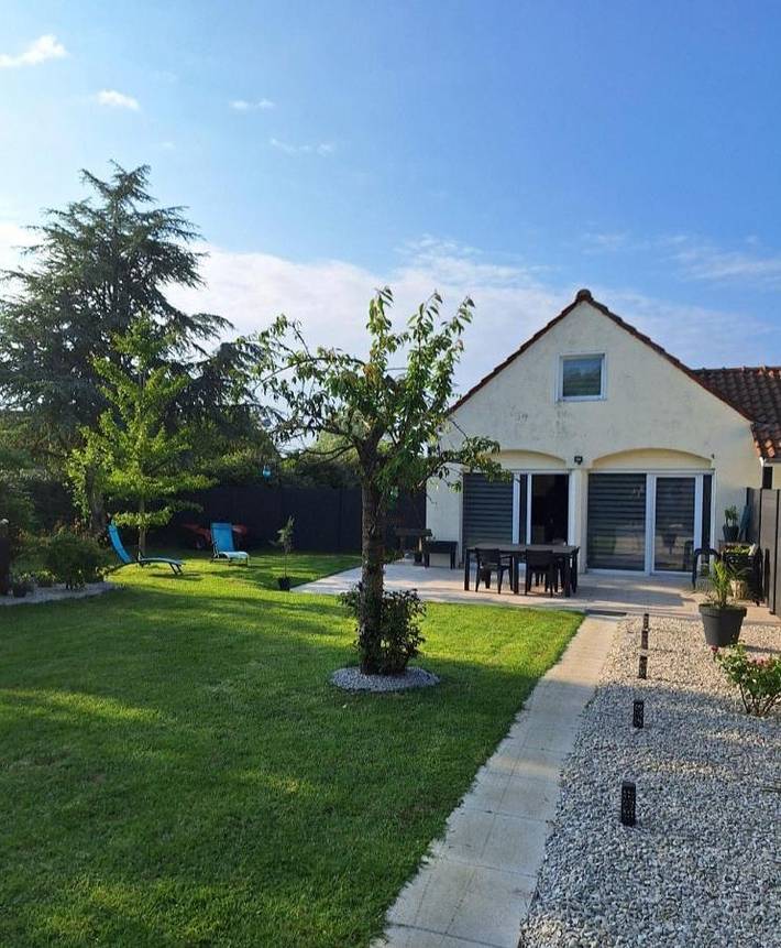 Location de vacances pour 3 personnes, avec jardin, animaux acceptés à Rety