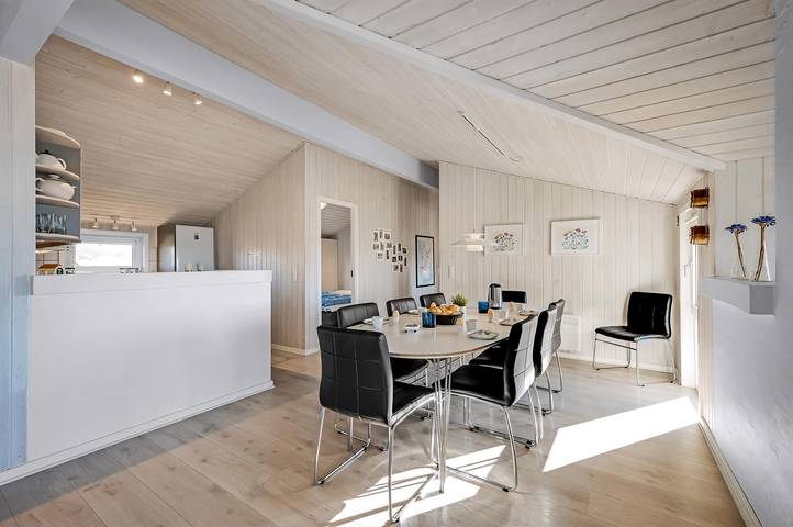 Ferienhaus mit Meerblick für 10 Personen, mit Terrasse und Sauna sowie Whirlpool in Blavand - 4