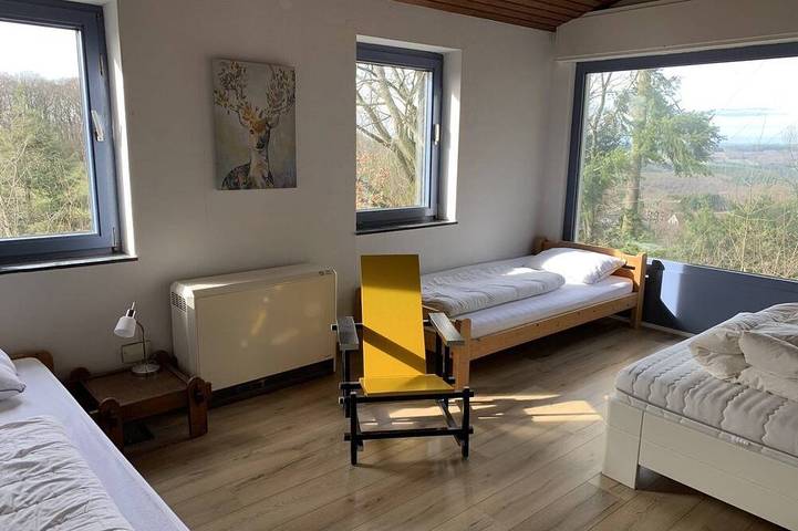 Bauernhof für 10 Personen, mit Balkon/Terrasse und Terrasse sowie Garten im Hunsrück - 2
