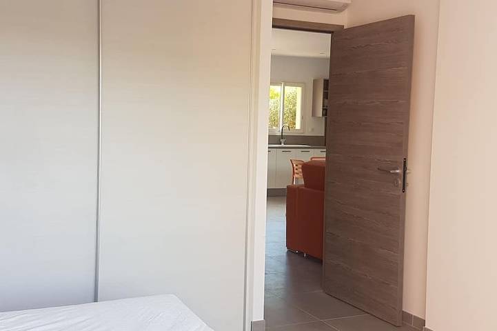 Gîte pour 6 personnes, avec balcon, animaux acceptés dans Plage de Tenutella - 2