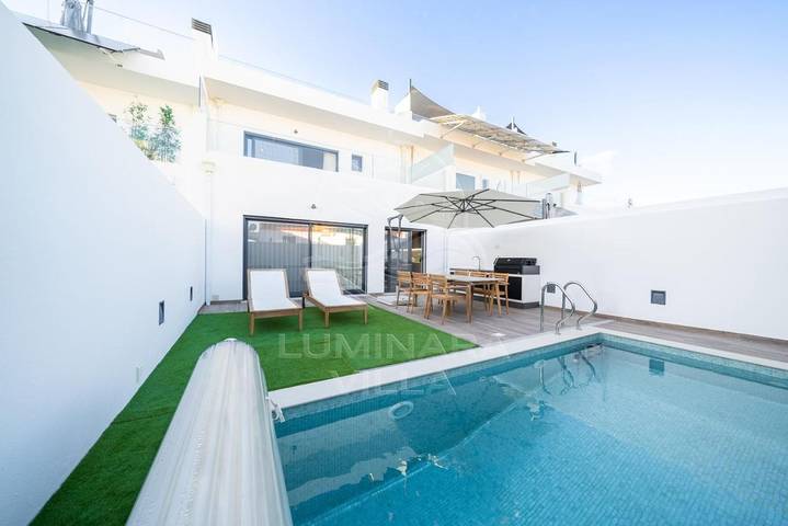 Chalet para 6 personas, con Balcón y Jacuzzi además de Terraza y Jardín en Santa Luzia (Tavira)
