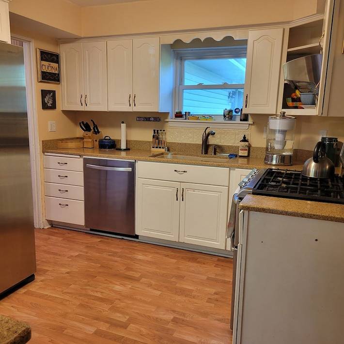 Vacation rental for 12 people, with yard in Waukesha County