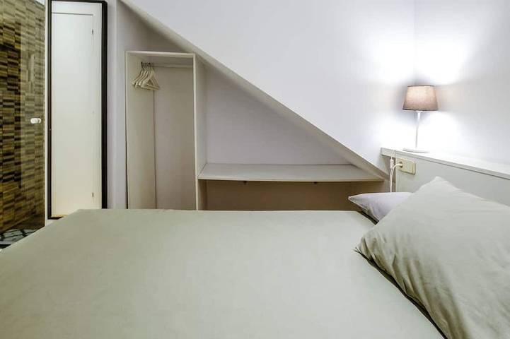 Apartamento entero, Cozy and quiet apartment in Centro Barcelona, Barcelona