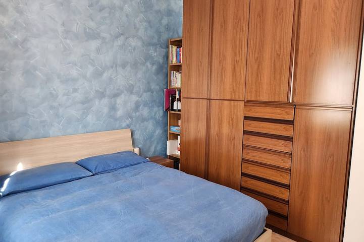 Appartamento intero, Seaside B&B - App. luminoso e ventilato con ampio giardino a 100 m dal mare. in Anzio, Provincia di Roma
