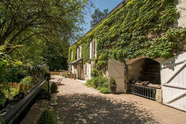 Gîte pour 3 personnes, avec jardin ainsi que vue et vue sur le lac à Azay-sur-Indre - 3