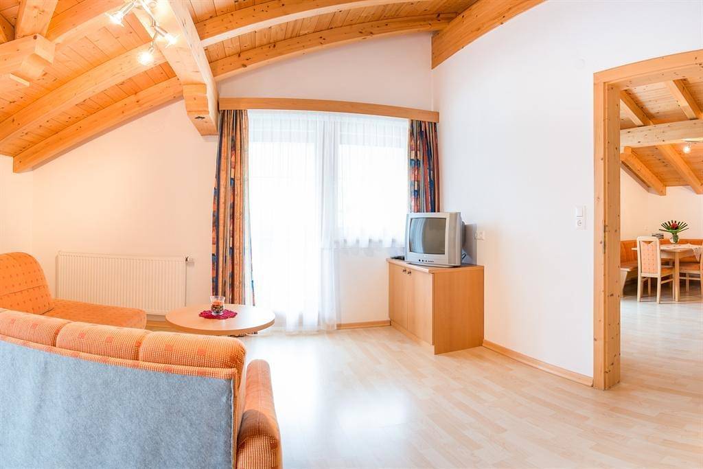 Entire holiday apartment, Appartement/Fewo, Dusche oder Bad, Wc, Balkon in Stubai Alps, Neder