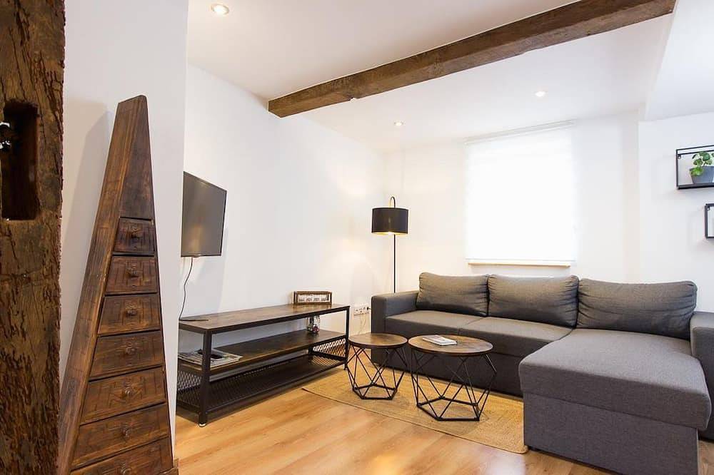 Ganze Wohnung, Gemütliches Studio 2. in Moselnähe - Moselstudio Rosenburgblick in Zeltingen-Rachtig, Bernkastel-Kues & Umgebung