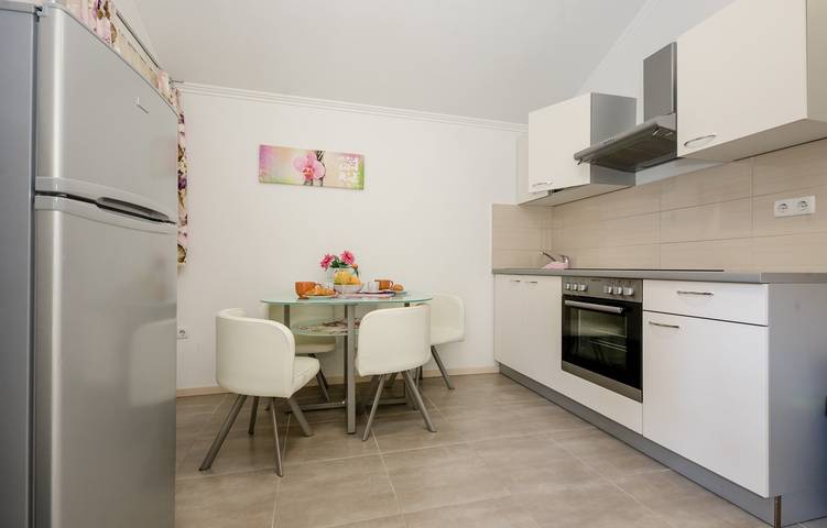 Appartement entier, Apartment Vladimir One bedroom A3 - Island of Rab
 in Gradsko Kupaliste (Rab town), Ville de Rab