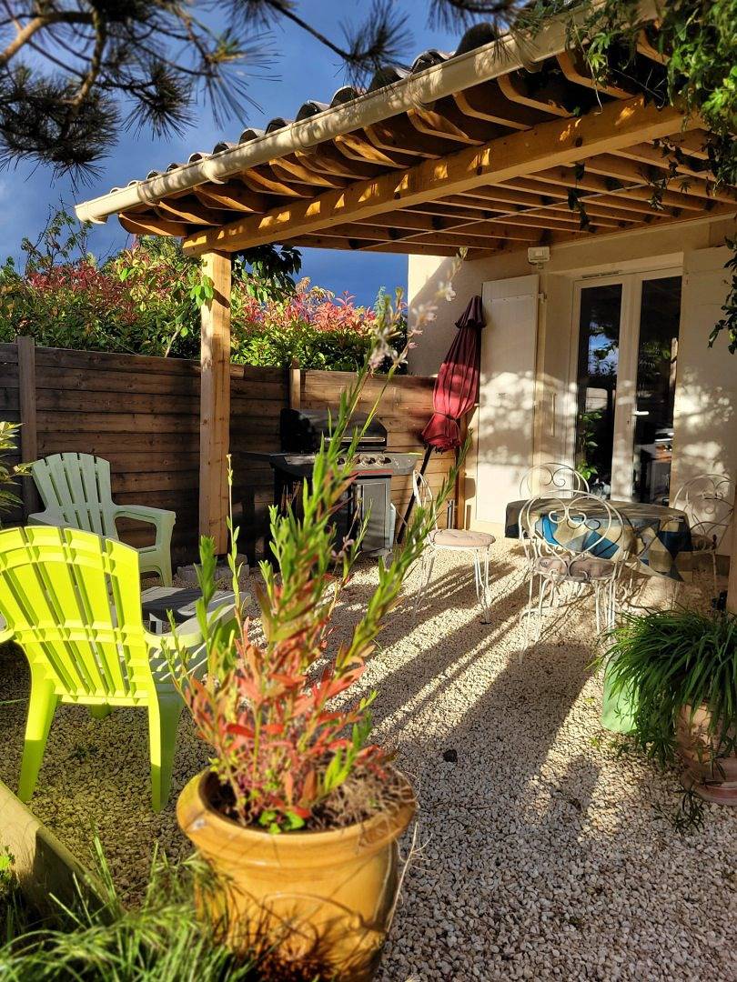 Sud Ardèche, gîte du Cayras, 4 personnes, piscine, climatisation in Saint-Germain, Ardèche