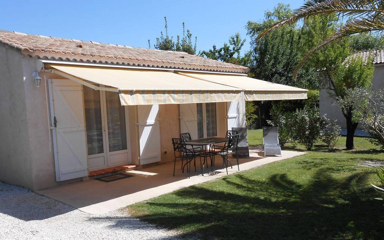 La Villa Fonbrun au calme in Pignans, Région de Brignoles