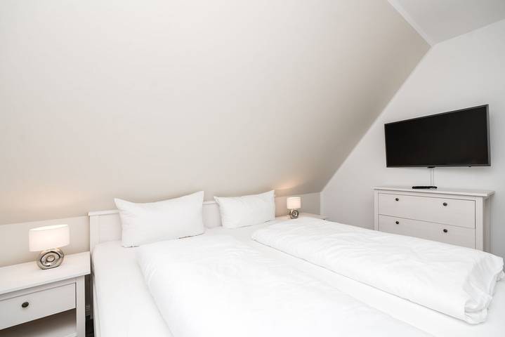 Ganze Wohnung, 3-Zimmer-Whg. im Og in ruhiger Lage in Alt-Westerland in Westerland, Sylt (Gemeinde)