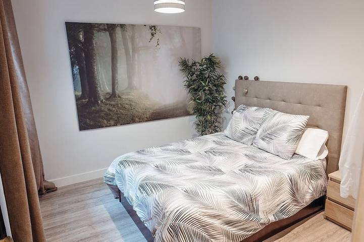 Ganze Wohnung, Duplex in der Gran Via, Garage und WIFI in Logroño, La Rioja Provinz