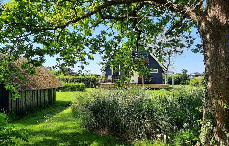 Feriehus for 5 personer, med terrasse - 1