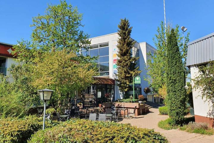 Hotel, mit Terrasse und Garten sowie Pool und Sauna in Kenzingen - 2