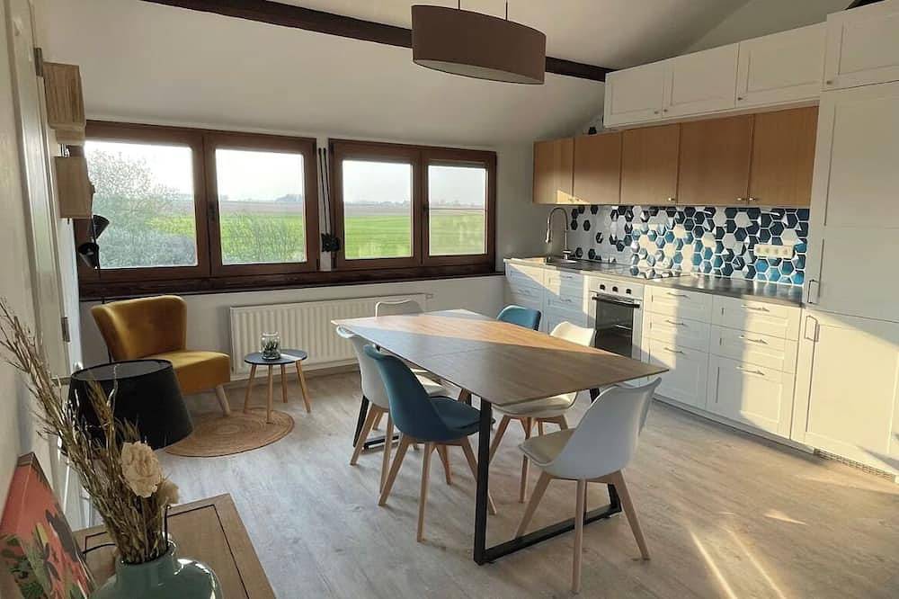 Geheel appartement, Appartement Cozy et design, position centrale, complètement équipé. in Waals-Brabant