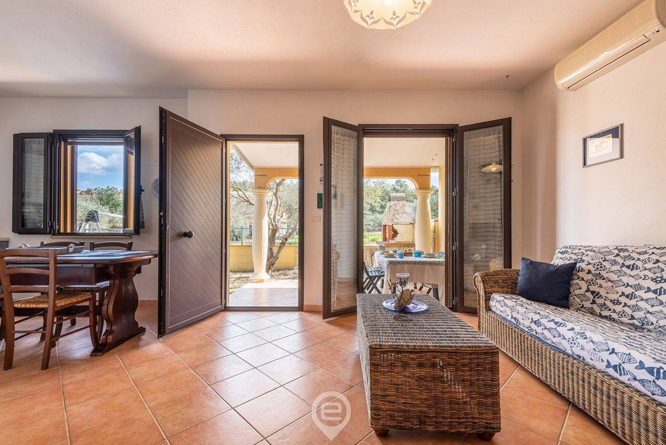 Appartamento intero, L'Asfodelo 🌴 Great Holiday Deal -P5740 in Olia Speciosa, Cagliari e Dintorni