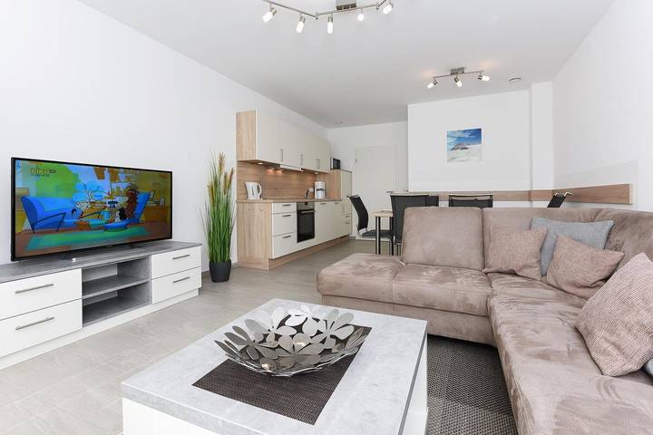 Ferienhaus für 7 Personen, mit Sauna und Terrasse in Neuharlingersiel - 2