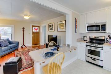 Vacation Home for 3 Guests in Newport (Oregon), Lincoln County (OR), Picture 1