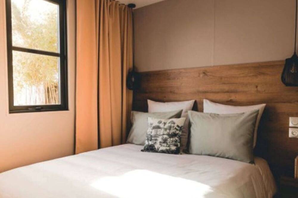 Confort para 12 pers: Doble Mobile-Home con Terraza in Mézos, Côte d’Argent