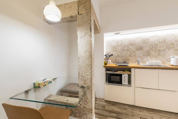 Appartement entier, Appartement « Sweet Rose Bairro Alto » avec balcon et Wi-Fi in Misericórdia, Costa de Lisboa