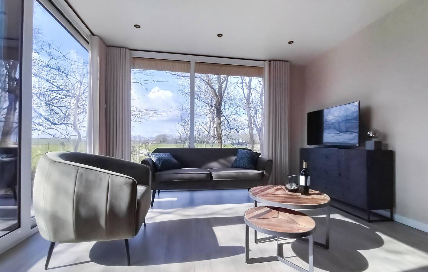 Ferienhaus für 4 Personen mit Garten in Oosterwolde, Friesland