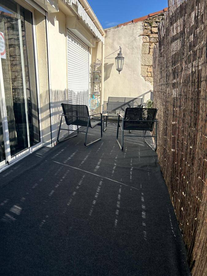 Gîte pour 4 personnes, avec jacuzzi ainsi que sauna et balcon à Milhaud - 3