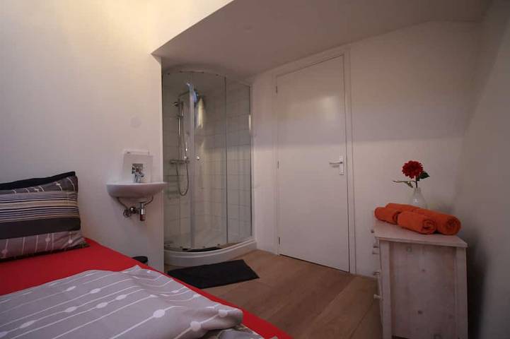 Hausboot-Wohnung Amsterdam Zentrum in Holländische Küste
