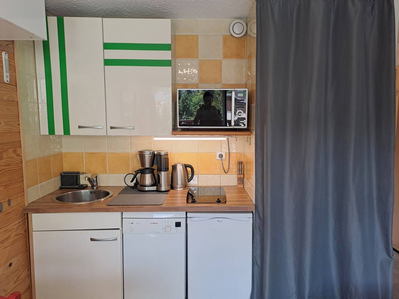 Studio entier, Studio moderne, centre station, terrasse sud, animaux admis in Mont-de-Lans, Les Deux Alpes