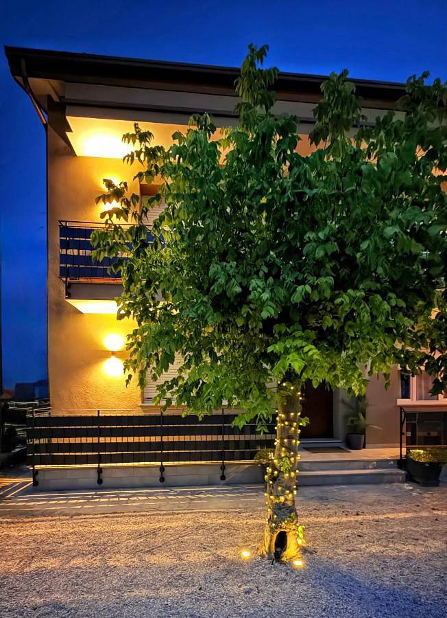Ferienwohnung für 4 Personen, mit Balkon und Terrasse sowie Ausblick