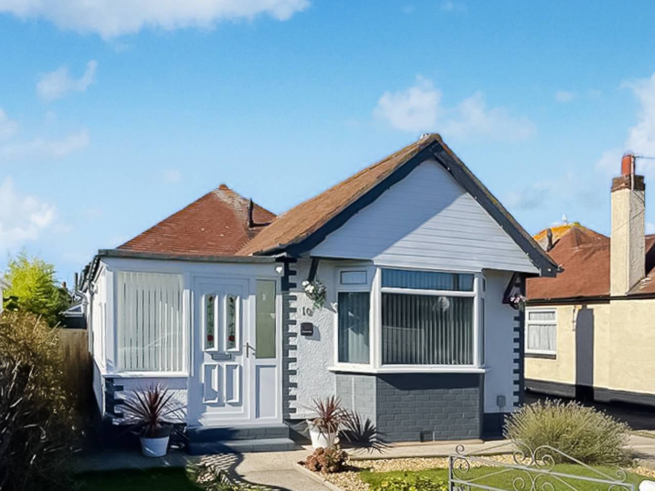 Holiday Rental for 5 People in Prestatyn, Denbighshire